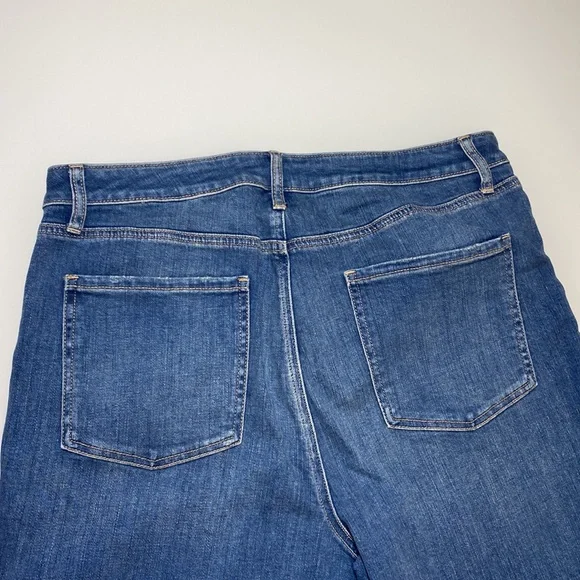 Chicos High Rise Straight Leg Crop sz16R - Picture 6 of 7